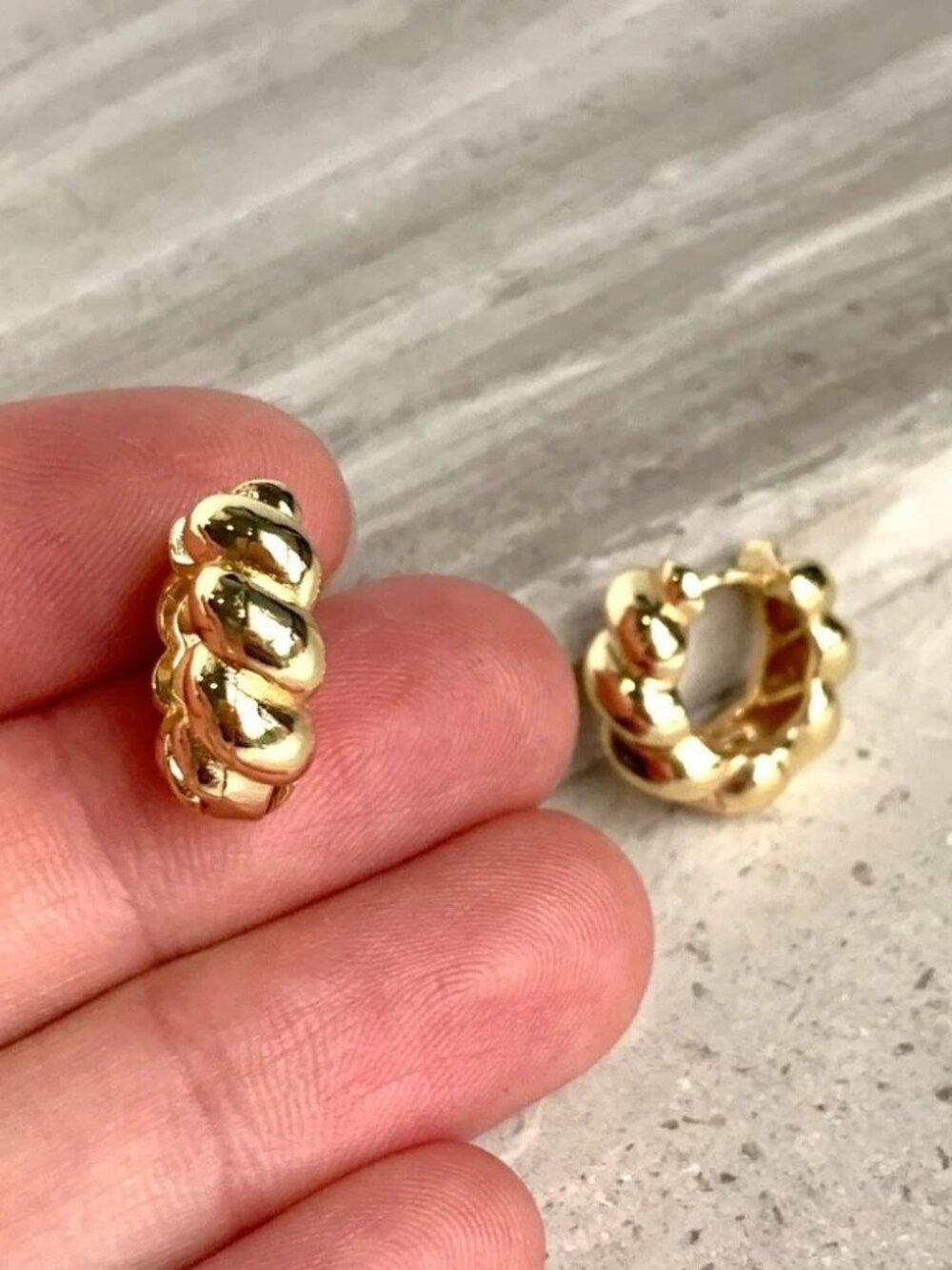 NEW Anthropologie Gold Twisted Huggie Hoop Earrings - Picture 4 of 7